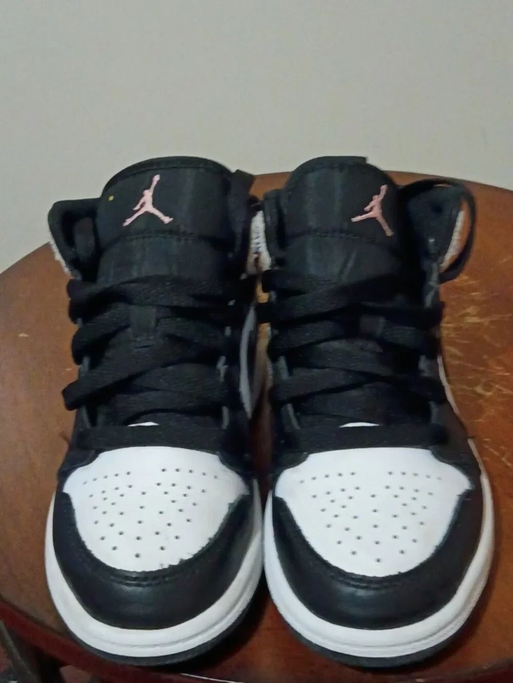 NIKE JORDAN 1 MID SE (PS) ZEN MASTER BLACK-BLEACHED CORAL DM6215-001 SIZE 12C